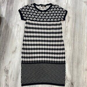 MaxMara Black and Cream Knit  black and beige sweater dress size Small